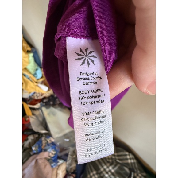 Athleta Purple V Neck Short Sleeve Athletic Top Women's XL - Picture 5 of 5